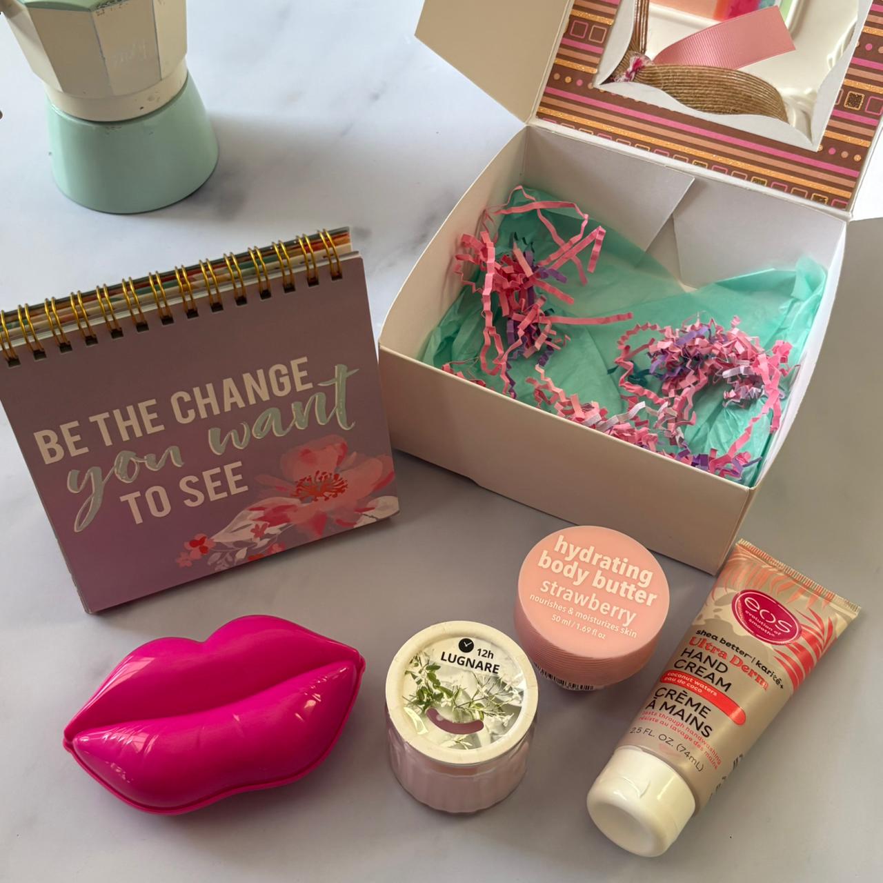 ARU02 MINI BOX BOSS GIRL