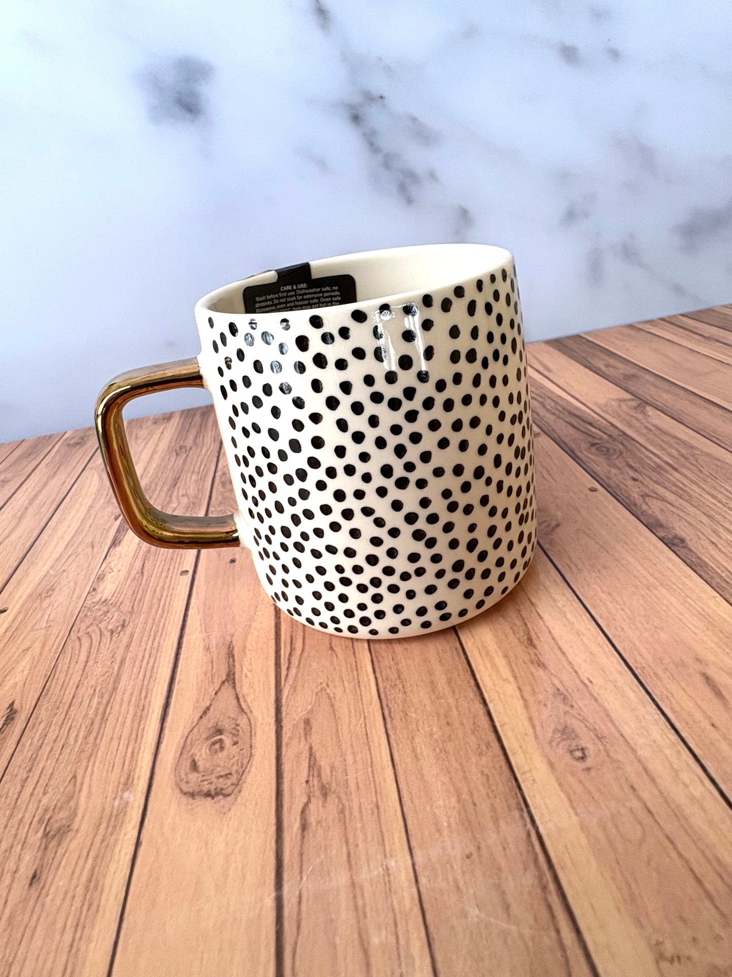 TAZ05 Taza Dots